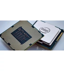 Kettővel több lett, maradhat? - Intel Core i7-8700K teszt